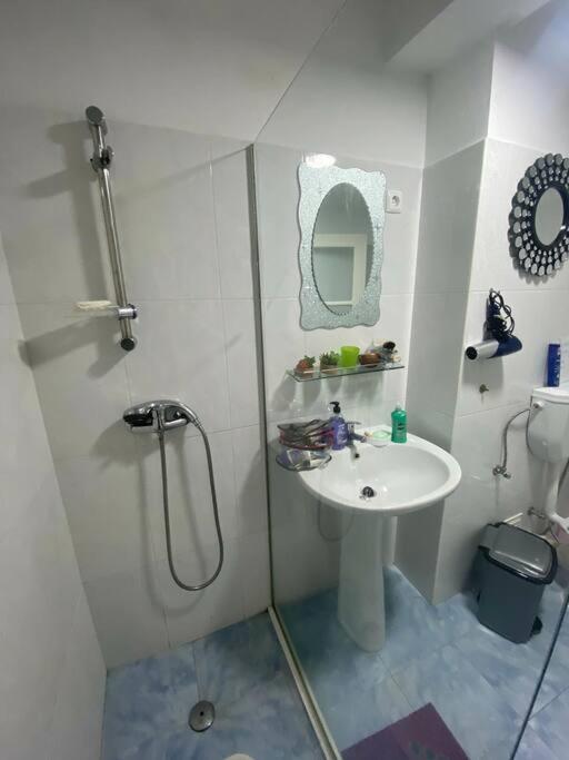 Lovely Apartment In Mindelo City Center Екстериор снимка